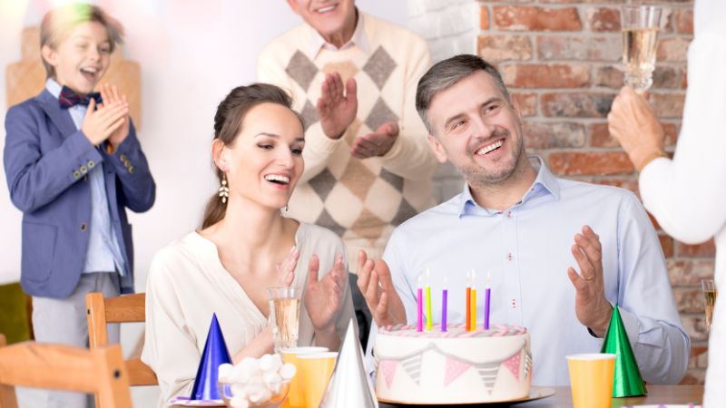 لباس پوشیده برای سالگرد ازدواج